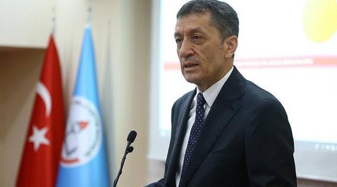 Okula verilen ara uzatıldı! Yazın okula gitmek zorunda kalır mıyız?