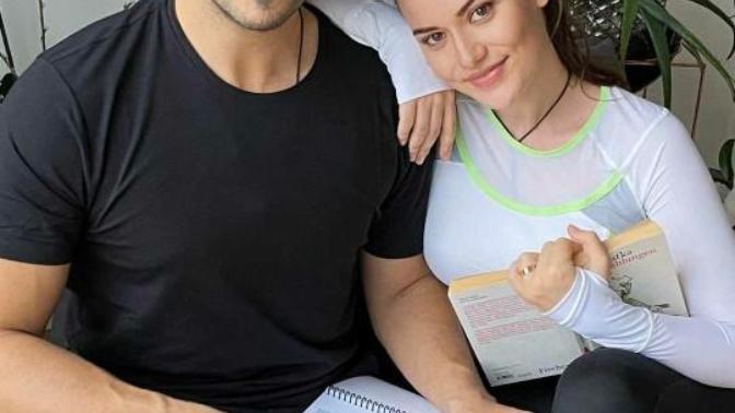 Fahriye Evcen sizce nasıl?