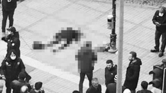 Alt tarafı bir çiçek koklayıp, bir hayvan sahiplenip, birkaç insan tanıyıp sevip gidecektik dünyadan. NEDEN ÖLDÜRÜYORSUNUZ?