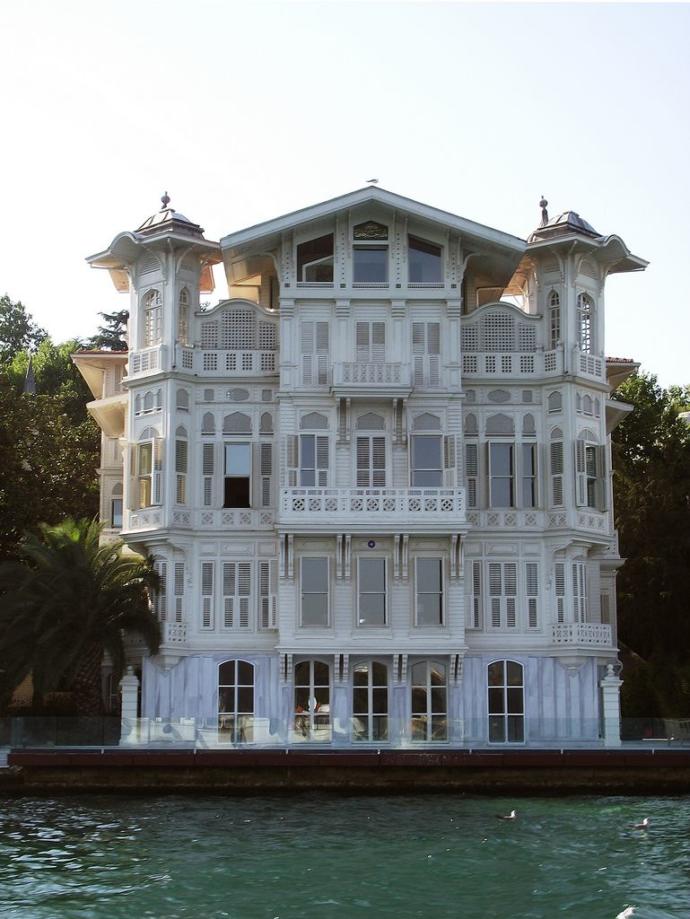 Yalısı olanların mesleği ne olabilir?