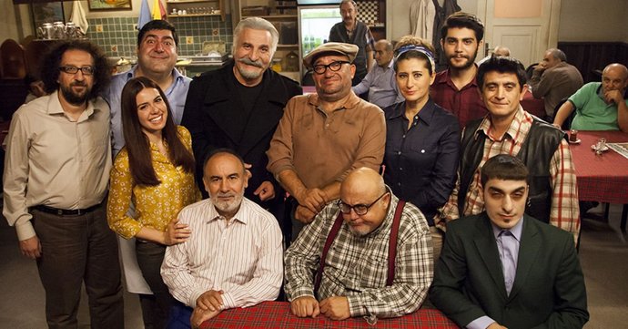 Şafak Sezer'in en iyi ve komik dizileri hangisidir?