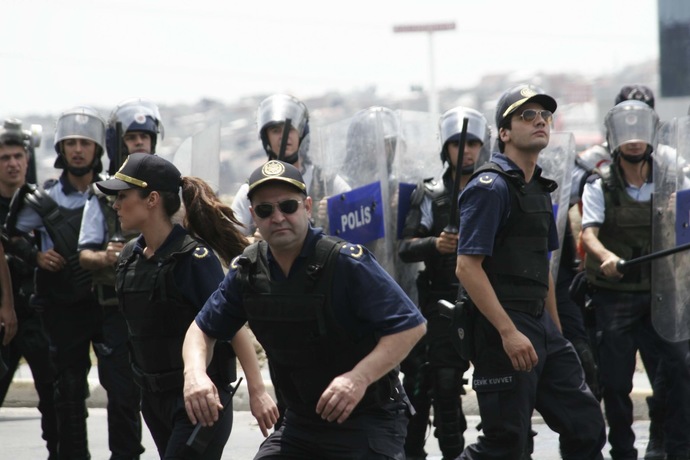 Ah Polis Olsam
