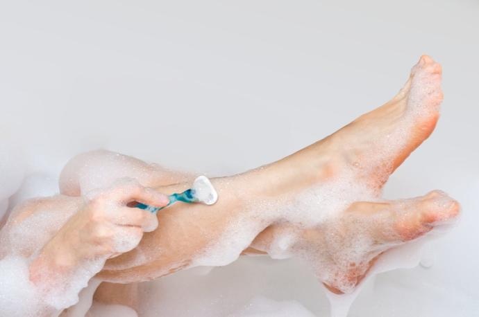 Veet sensitive touch mı gillette venus mu?
