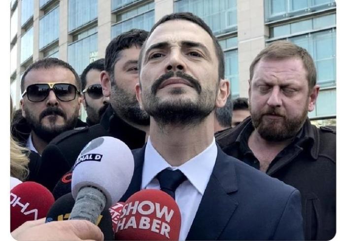 En yakın arkadaşınız "seninle deli gibi sevişmek istiyorum" dese tepkiniz ne olurdu?