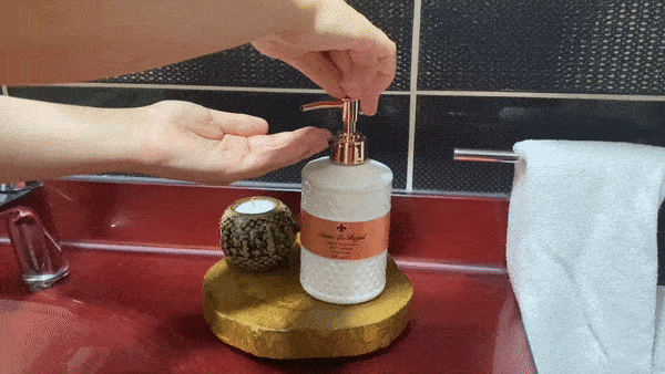 Savon De Royal White Pearl
