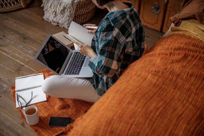 Evden (home office) çalışmaya en kolay şekilde nasıl adapte olunur?