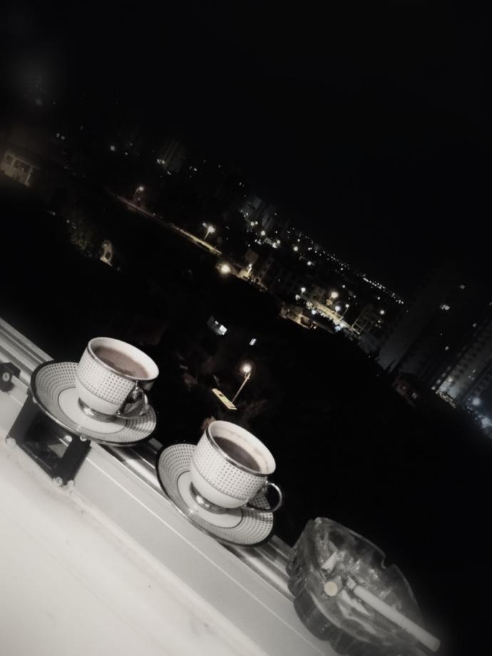 Kahve sigara ve gece❤️