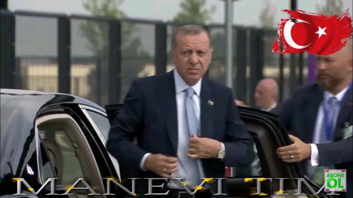 Siyaseti bırakın sadece şunlara bakın Recep Tayyip Erdoğan çok yakışıklı değilmi?
