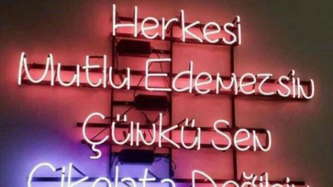 Herkesi mutlu edebilir misin?