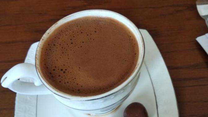 Kime sabah kahvesi ısmarlayayım?