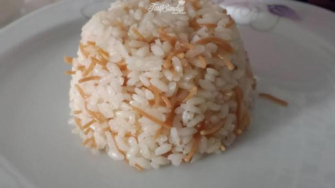 Pirinç pilavı hangisiyle daha lezzetli?Tel şehriye mi arpa şehriye mi?