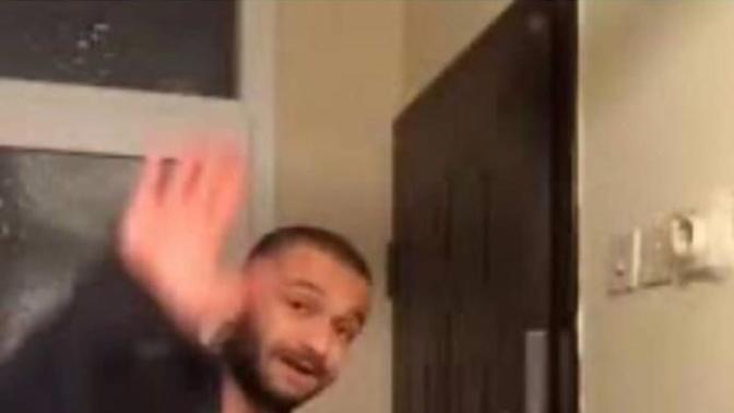 Oyun oynarken küfür eder misiniz?