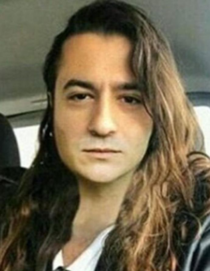 Sakalını kesen Koray Avcı’ya soyulmuş patates dediler! Sen ne diyorsun?