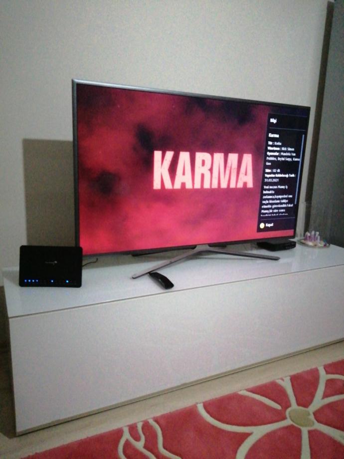 Bu aralar izlediğiniz hangi dizi/film sizi çok etkiledi?