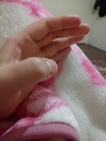 Evleneceğin kişinin baş harfi parmağında... Baş parmağında hangi harf yazıyor?