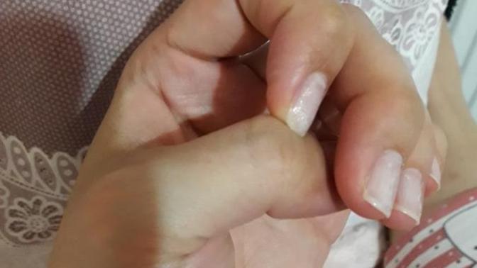 Evleneceğin kişinin baş harfi parmağında... Baş parmağında hangi harf yazıyor?
