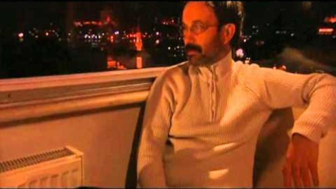 "Şarkının tek kötü yanı bitmesi." diyebileceğiniz nitelikte, sürekli dinleseniz bile bıkmayacağınız bir şarkı var mı?