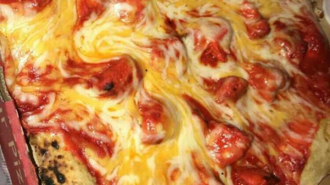 Pizza sever misiniz?