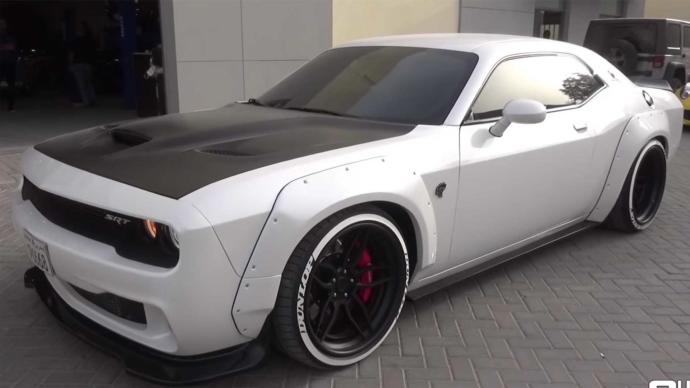 Dodge Challenger
