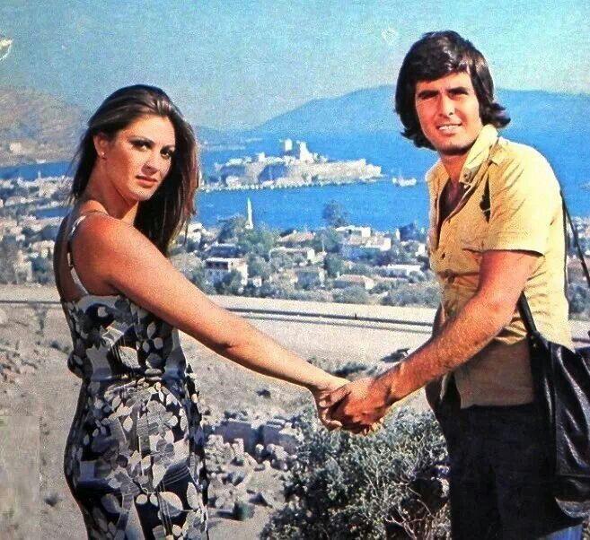 Gülşen Bübikoğlu Tarık Akan mı yoksa Türkan Şoray Kadir İnanır mı Hangi Çift daha Güzel ve Yakışıklı?