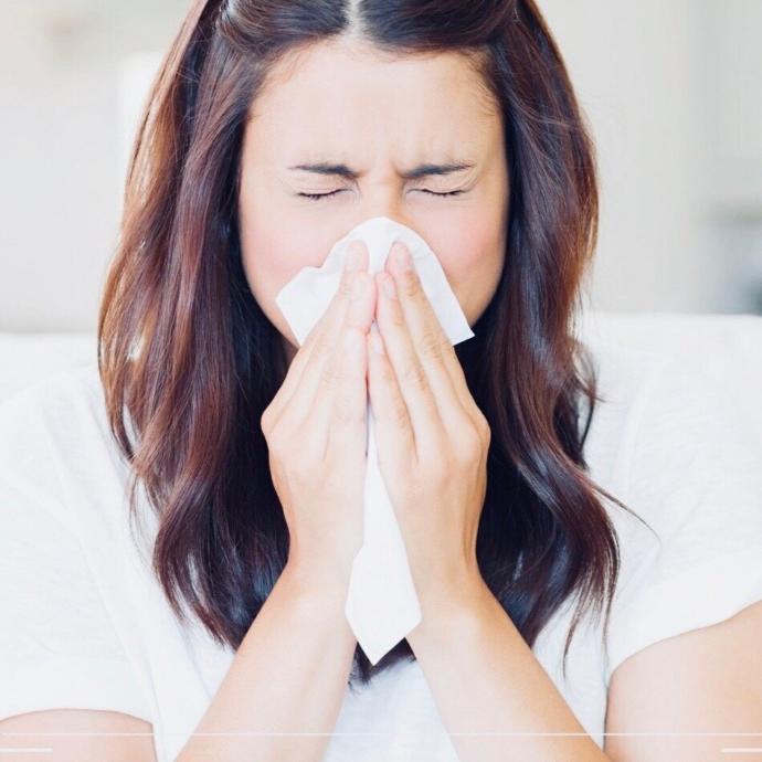 😷