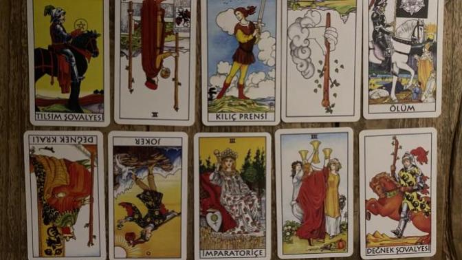 Tarot bakalım mı?