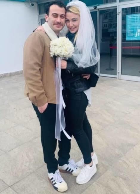 Bir ömür mutluluklar diliyoruz ♥️♥️