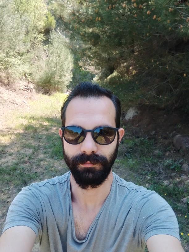 Bu baslik altina Şu an  yapacaginiz bir cilginligi yazabilir misiniz?