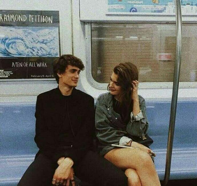 Hayatınızdaki boşluğu doldurmak için sevgili yapar mısınız?