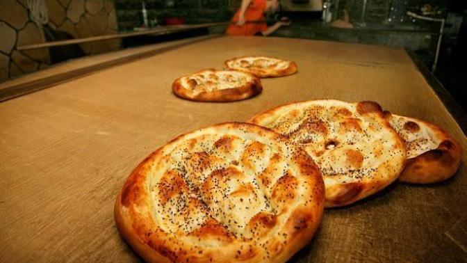 Sahurda tıka basa yiyip, iftara kadar uyumak fakirin halinden anlamak mıdır yoksa camışın mı?
