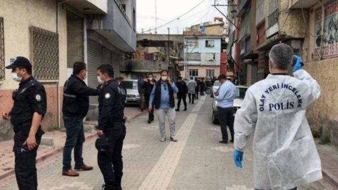 Geçen gün Adana seyhan'da yaşanan Polis'in silah ile bir kişiyi vurarak hayatını kaybettiği olay hakkında ne düşünüyorsun?