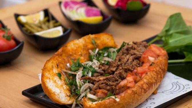 Damak zevkine hangisi hitap ediyor; Et tantuni mi, tavuk tantuni mi?
