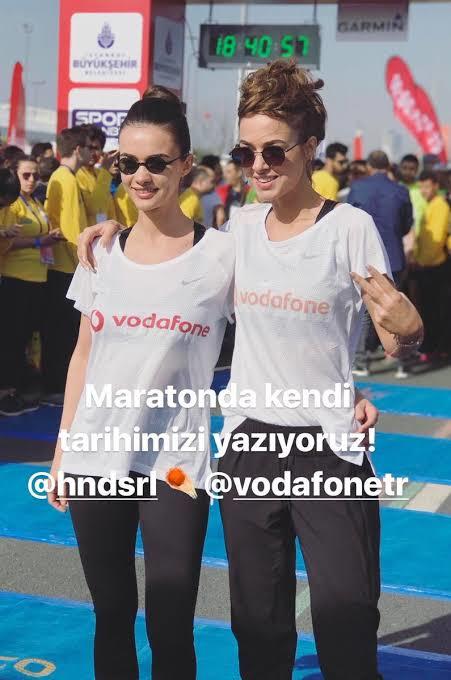 Bensu soral 163 mü 170 mi? ablası Hande soral 160 boyunda. Aralarında 3cm yokmu?