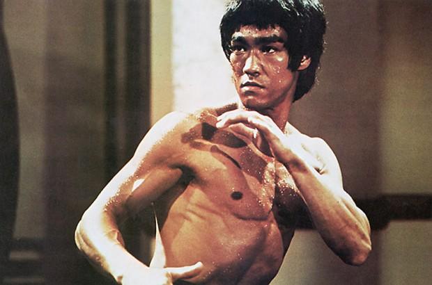 Yuri Boyka mı Bruce Lee mi Kapışsalar Hangisi Alırdı?