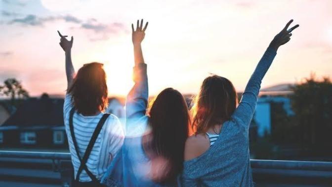 Kurduğun arkadaşlıklar uzun süreli mi oluyor, kısa süreli mi?