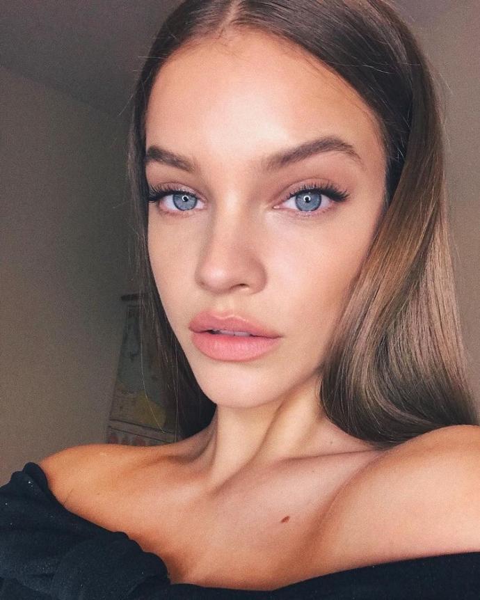 Angelina Michelle mi Barbara Palvin mi?