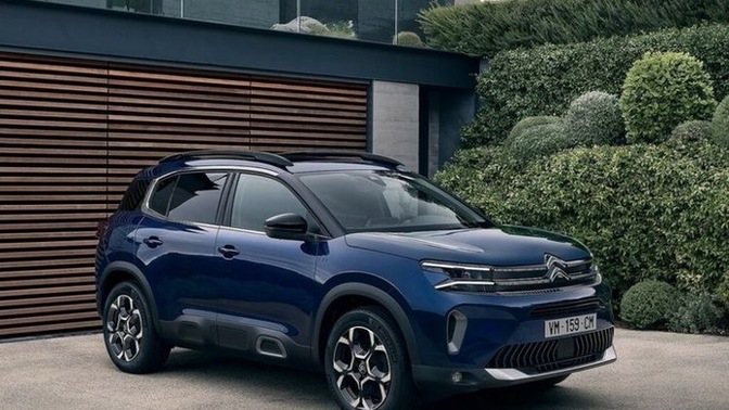 Hangi marka C Segmenti SUV araba tavsiye edersin?