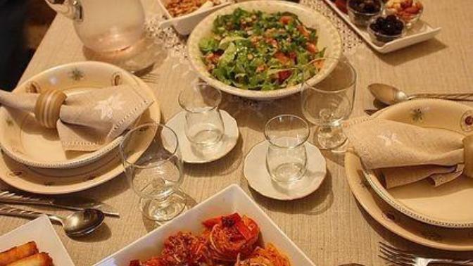 “ Bu Yemek Olmadan İftar Sofrası Eksik Kalır ” Dediğiniz Ne Var ♡ ?