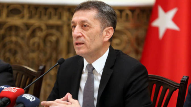 Ziya Selçuk normalleşme sürecinde 1 Haziran'da okulların açılabileceğini duyurdu. Okullar açıldığında çocuğunuzu gönderir misiniz?