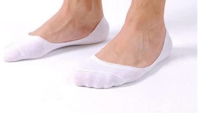 Babet çorabı giymek bir erkeğe yakışıyor mu sizce?