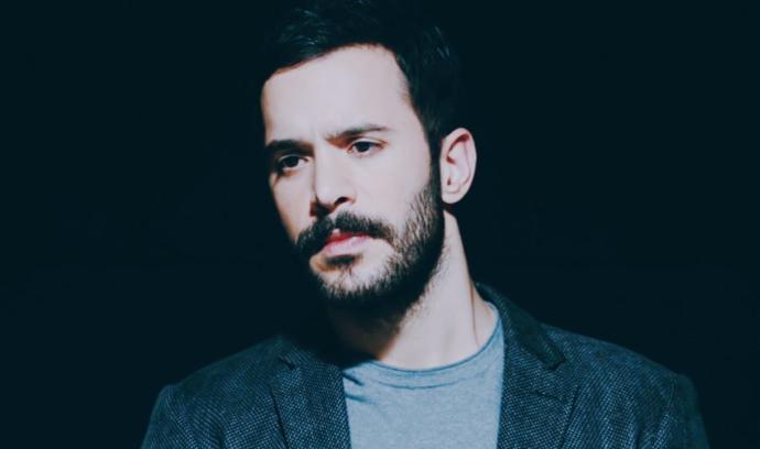 Kıvanç Tatlıtuğ mu Barış Arduç mu? Yakışıklıların Savaşında kazanan kim olacak?