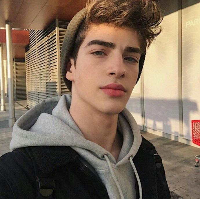 Baby Face mi yoksa Sakallı mı Tercihiniz ?