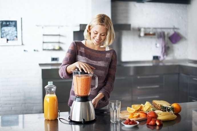 Smoothie blenderle katı meyve sıkacağı aynı mı?