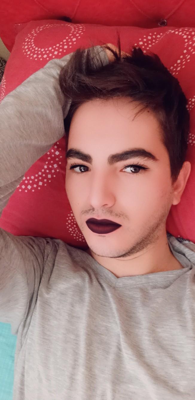 Yüzüm güzel mi 🌸 ?