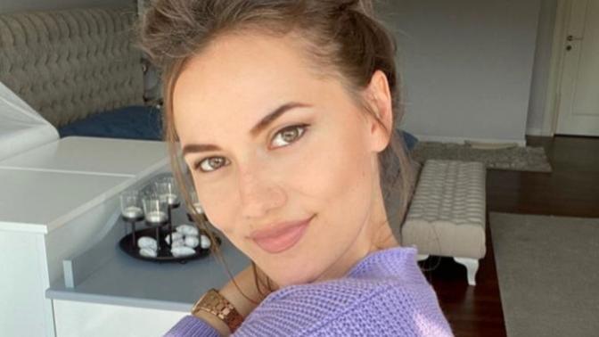Fahriye Evcen'in sizce dillere destan olacak bir güzelliği var mı?