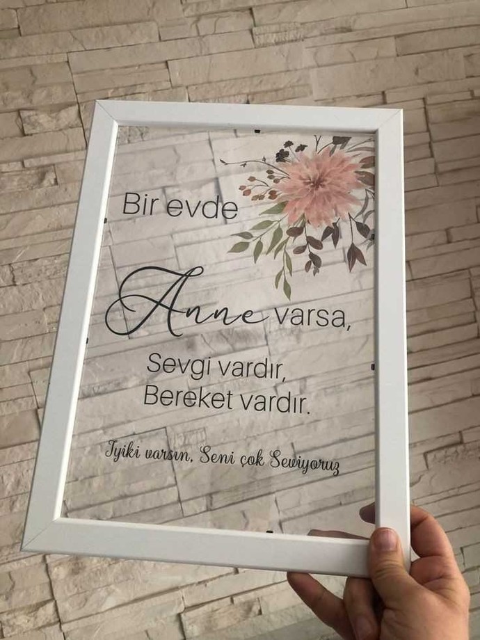 Sevgilinin annesine Anneler Günü hediyesi olarak ne alınır?