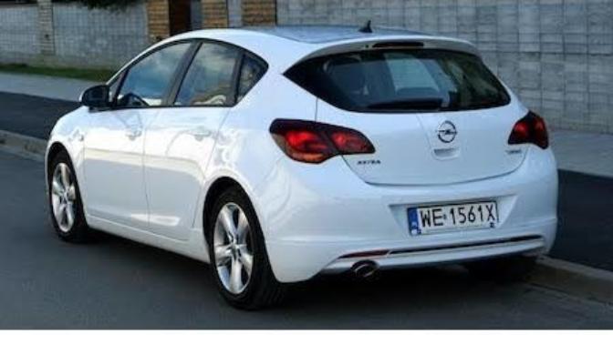 Opel Astra mı Seat Leon mu?