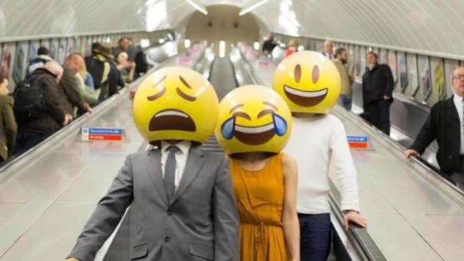 Duyguları anlatmanın renkli yolu kullandığınız emojilerden mi geçer?