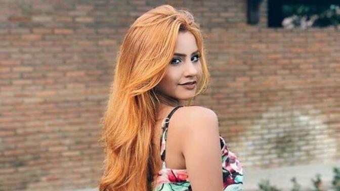 Kadınların güzelliğini ön plana çıkaran saç renkleri nelerdir?