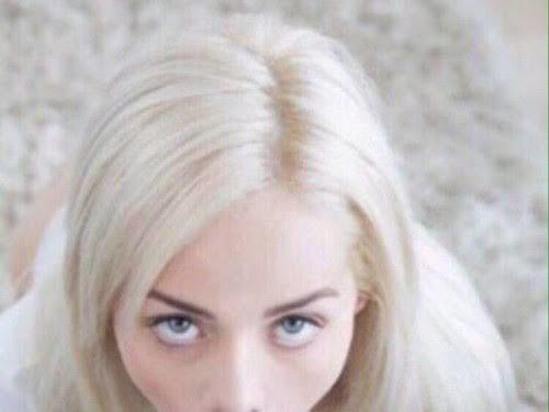 Bizim ülkemizde neden böyle güzel kız yok?